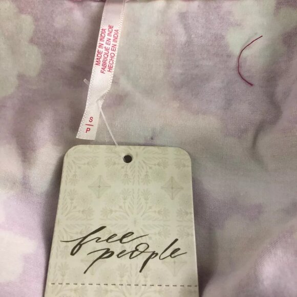 Free People Give Me More Cropped Blouse Top Floral Printed Criss-Cross S 233905 - Picture 9 of 9